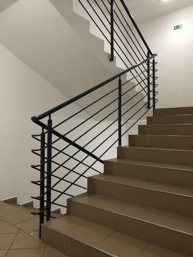 Arnyas Liget Apartment Pecs Ngoại thất bức ảnh